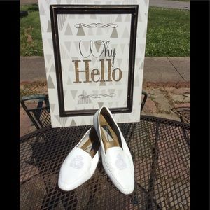 Mootsies Tootsies genuine leather flats Size 9